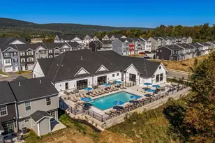 2916 Hickorywood Ln, Harrisburg, PA 17110 - Photo 2