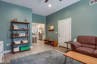 1730 Green St, Harrisburg, PA 17102 - Photo 18