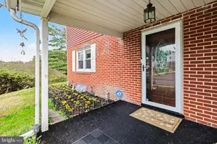 1252 Barley Corn Square, Harrisburg, PA 17112 - Photo 4