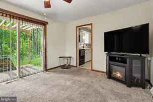 1252 Barley Corn Square, Harrisburg, PA 17112 - Photo 8