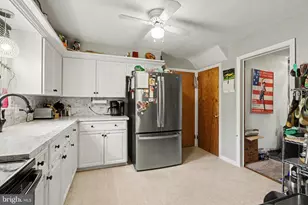 1252 Barley Corn Square, Harrisburg, PA 17112 - Photo 10