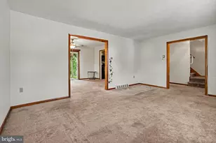 1252 Barley Corn Square, Harrisburg, PA 17112 - Photo 6
