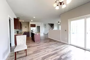106 Tree Top Ln, Middletown, PA 17057 - Photo 4