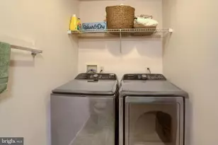 12 Edgewater Dr, Middletown, PA 17057 - Photo 18