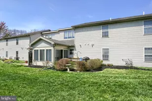 12 Edgewater Dr, Middletown, PA 17057 - Photo 34