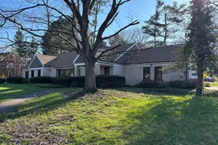 2301 Valley Rd, Harrisburg, PA 17104 - Photo 2
