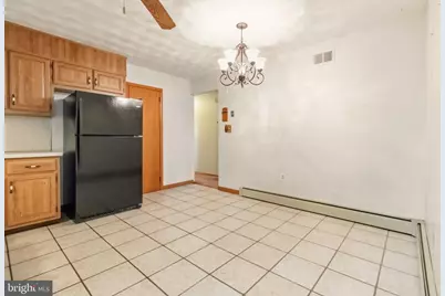 739 6th St, Harrisburg, PA 17113 - Photo 6