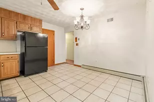 739 6th St, Harrisburg, PA 17113 - Photo 6