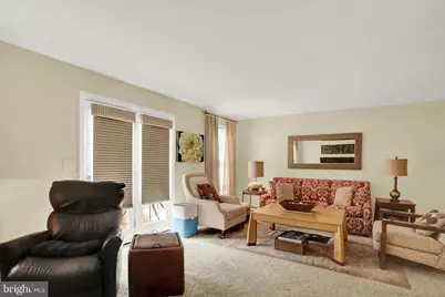 2015 Southpoint Drive, Hummelstown, PA 17036 - Photo 8