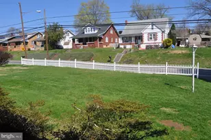 926 State St, Millersburg, PA 17061 - Photo 24