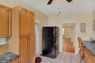 1702 N 5th St, Harrisburg, PA 17102 - Photo 8