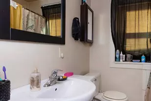 2441 Penn St, Harrisburg, PA 17110 - Photo 18