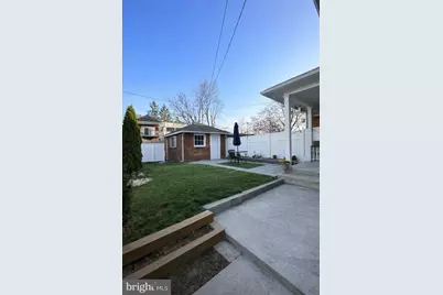 1961 Chestnut Street, Harrisburg, PA 17104 - Photo 2