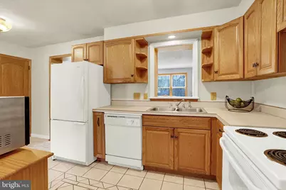 124 Levan Street, Harrisburg, PA 17109 - Photo 8