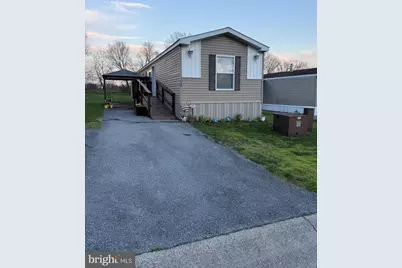 150 Brownstone Park #150, Hummelstown, PA 17036 - Photo 2