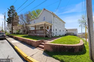 500 Grant St, Middletown, PA 17057 - Photo 1