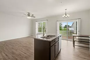 104 Magnolia Dr, Middletown, PA 17057 - Photo 8