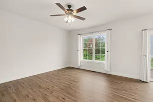 104 Magnolia Dr, Middletown, PA 17057 - Photo 10