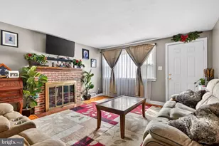 4922 Locust Ln, Harrisburg, PA 17109 - Photo 6