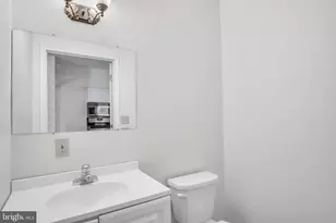 125 E Emaus St, Middletown, PA 17057 - Photo 10