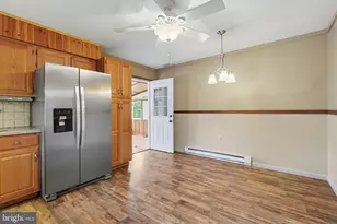 7726 Valleyview Ave, Harrisburg, PA 17112 - Photo 6