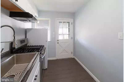 3214 N 6th Street, Harrisburg, PA 17110 - Photo 14