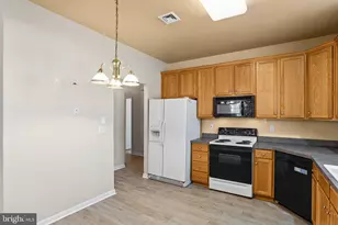 1952 Limestone Dr, Hummelstown, PA 17036 - Photo 10