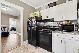 2038 Market St, Harrisburg, PA 17103 - Photo 8