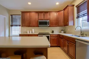2003 Green St, Harrisburg, PA 17102 - Photo 10