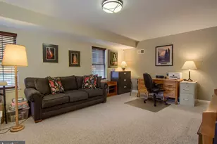 2003 Green St, Harrisburg, PA 17102 - Photo 4