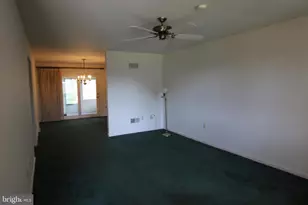 1370 Woodridge Dr, Middletown, PA 17057 - Photo 6