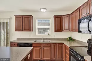 186 Mapleton Dr, Harrisburg, PA 17112 - Photo 12