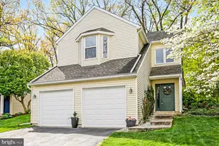 6109 Summit Pointe Dr, Harrisburg, PA 17111 - Photo 2