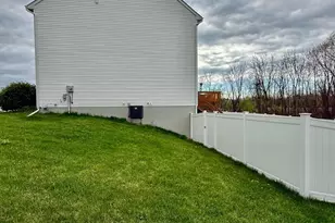 1813 Silverleaf Ln, Palmyra, PA 17078 - Photo 6