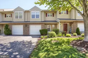 114 Cardinal Ln, Hummelstown, PA 17036 - Photo 2