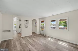 103 Florence Dr, Elizabethtown, PA 17022 - Photo 4
