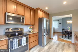 4610 South Rd, Harrisburg, PA 17109 - Photo 16