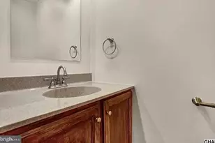221 N Duke St, Hummelstown, PA 17036 - Photo 14