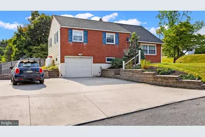 203 Ashwood Way, Harrisburg, PA 17109 - Photo 2