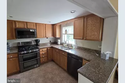 4903 Erie Road, Harrisburg, PA 17111 - Photo 12