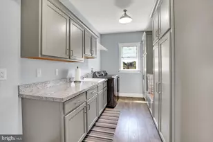 102 Memorial Dr, Harrisburg, PA 17112 - Photo 32