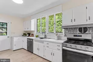 3700 Vista Terrace, Harrisburg, PA 17111 - Photo 16