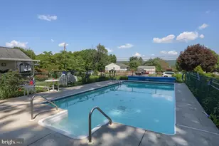 599 Colonial Club Dr, Harrisburg, PA 17112 - Photo 30
