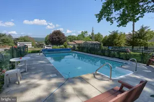 599 Colonial Club Dr, Harrisburg, PA 17112 - Photo 32