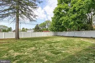 1 Oakmont Rd, Harrisburg, PA 17109 - Photo 32