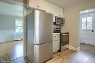 1 Oakmont Rd, Harrisburg, PA 17109 - Photo 12