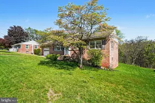 3870 Dawn-Mar St, Harrisburg, PA 17111 - Photo 34