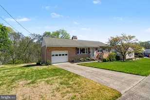 3870 Dawn-Mar St, Harrisburg, PA 17111 - Photo 2