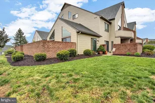 609 Cherrington Dr, Harrisburg, PA 17110 - Photo 2