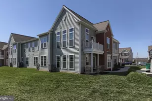 670 Whitetail Dr, Hummelstown, PA 17036 - Photo 1